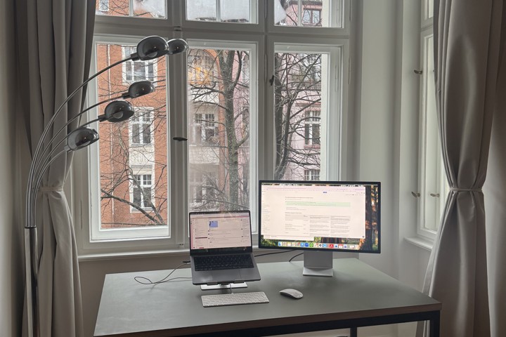 Beautiful flat with high ceilings & lots of light - 9