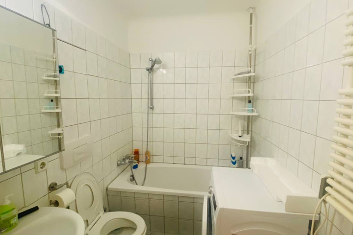 Cozy 2-Bedroom Apartment in Berlin – 13059 - 5