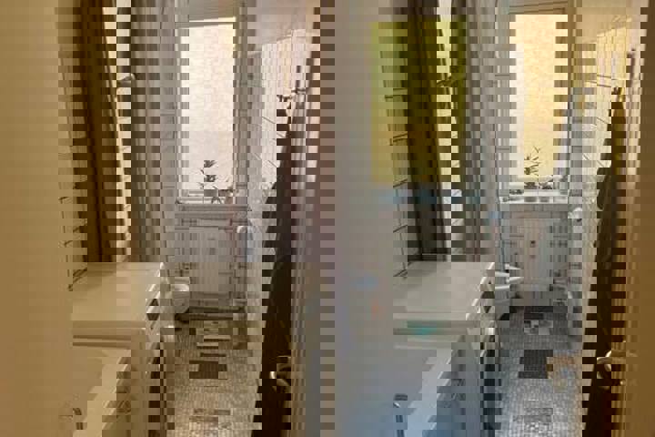 Great location, 2 comfortable twin beds, 2 balcony - 10