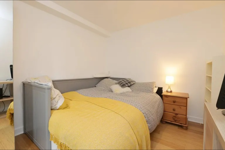 Our Edinburgh Flat - 3