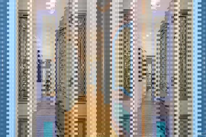 San Francisco Victorian - 1