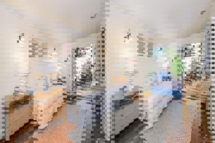 San Francisco Victorian - 8