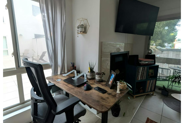 Warm Oakland casita in central location - 2