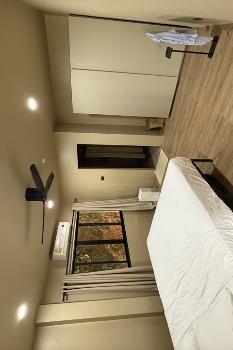 hill seaview apartment - 14