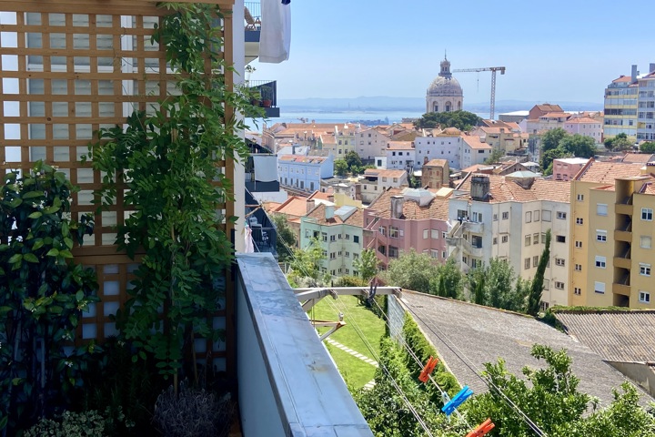 Amazing view central Lisbon 1bed apartmenr - 2