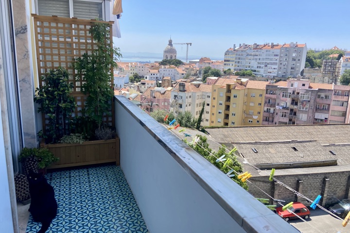Amazing view central Lisbon 1bed apartmenr - 7