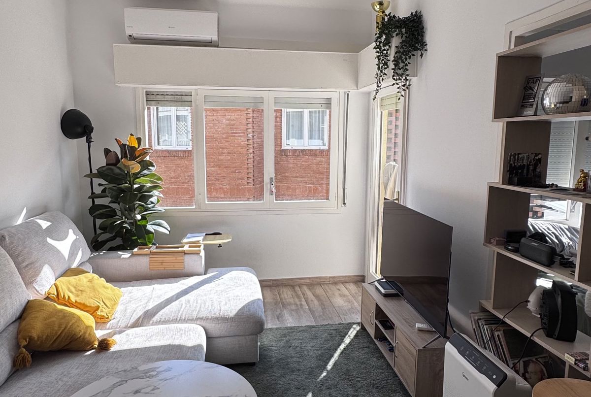 Cozy Studio at Good Neighborhood in Barcelona