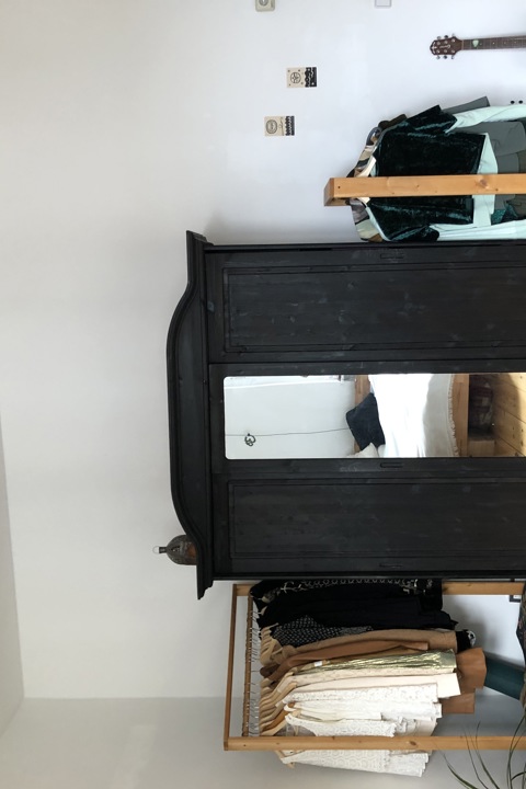 Room in beautiful flat in very popular area - 2