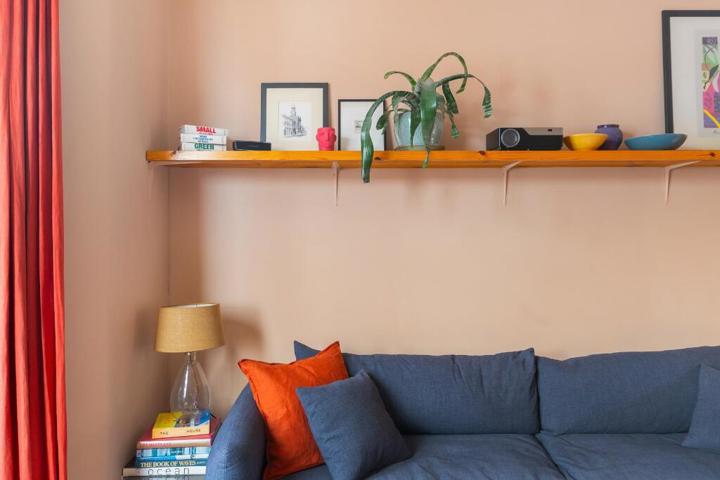 Modernized townhouse w office, nursery & parking - 2