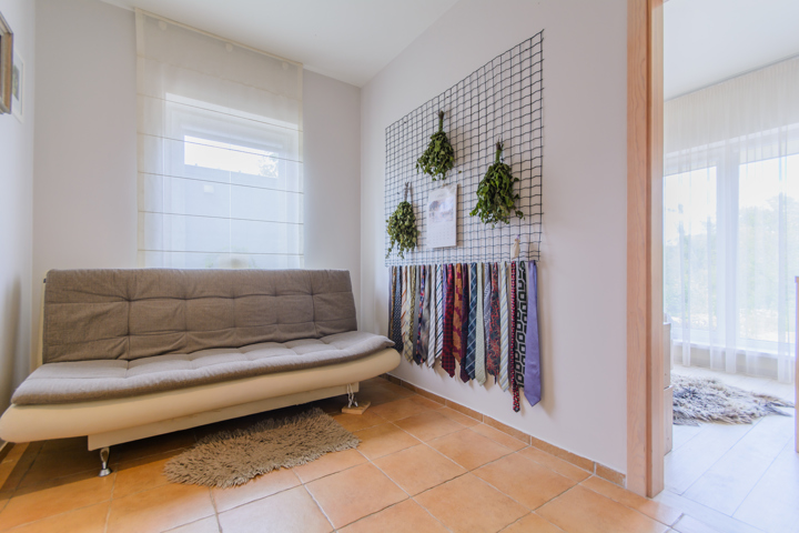 Spacious cosy house. - 2