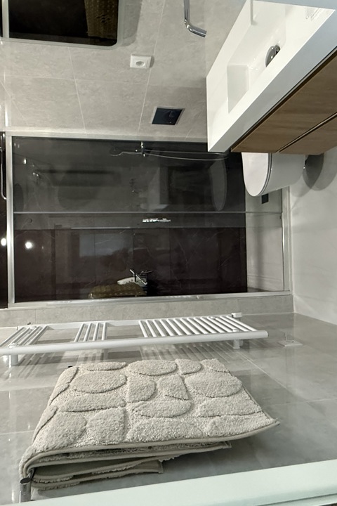 Lovely and quiet apartment - 6