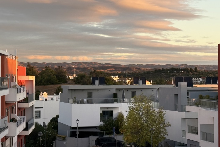 Lovely and quiet apartment - 11