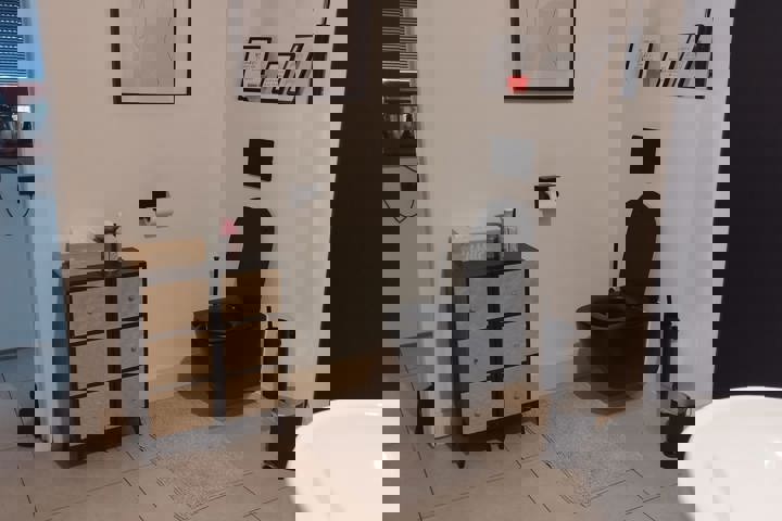 Ostend 2 bdrm app 15' from the beach & city - 10