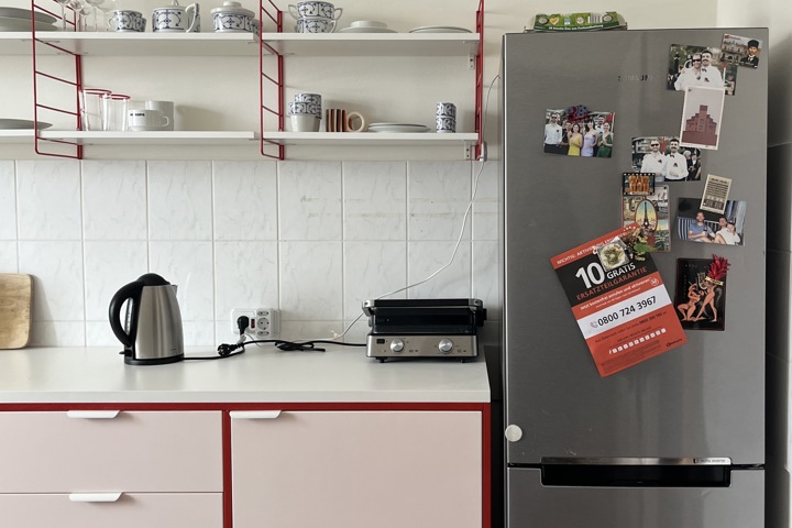 A sunny 1 room flat with balcony, by the water - 6