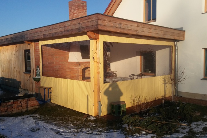 Family house with garden and outdoor fireplace - 4