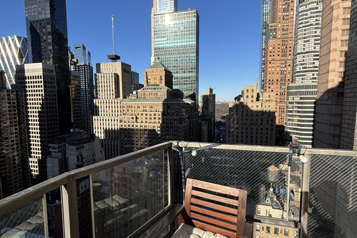 A Balcony In the Middle of Manhattan - 4