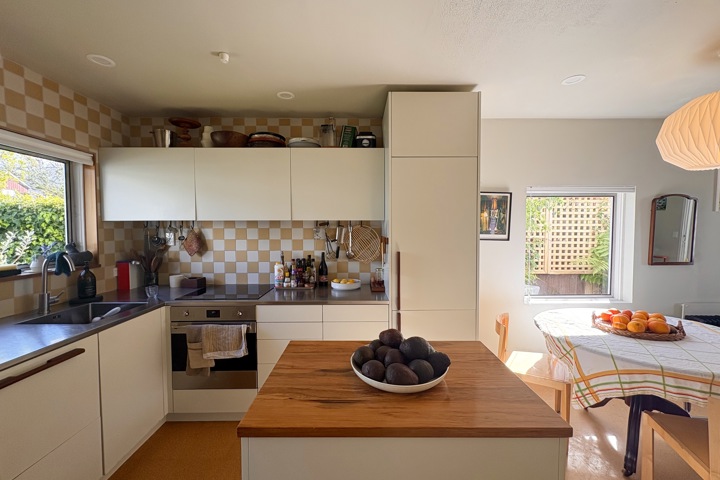 Town House with Courtyard Garden - 3