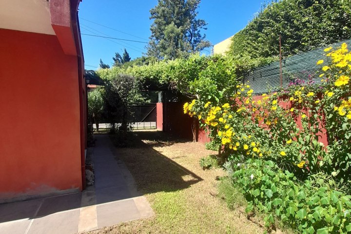 Buenos Aires Suburbs Home Office - 6