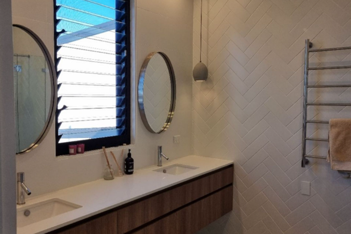 Luxury Large Bondi Rennovated House with Pool - 10