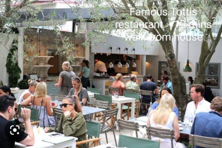 Luxury Large Bondi Rennovated House with Pool - 20