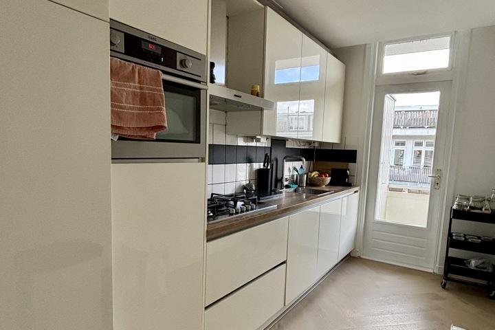 Modern apartment in Amsterdam West - 3