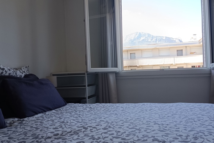 2bdrm Central Flat with Amazing Mountain Views - 26