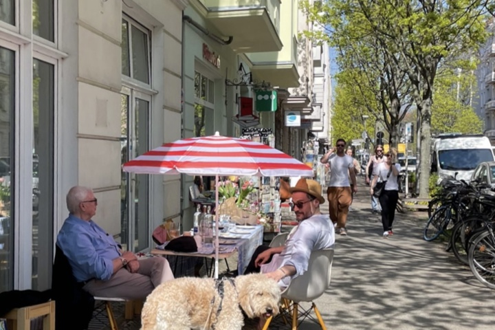 Cozy flat with balcony in lovely Prenzlauer Berg - 9