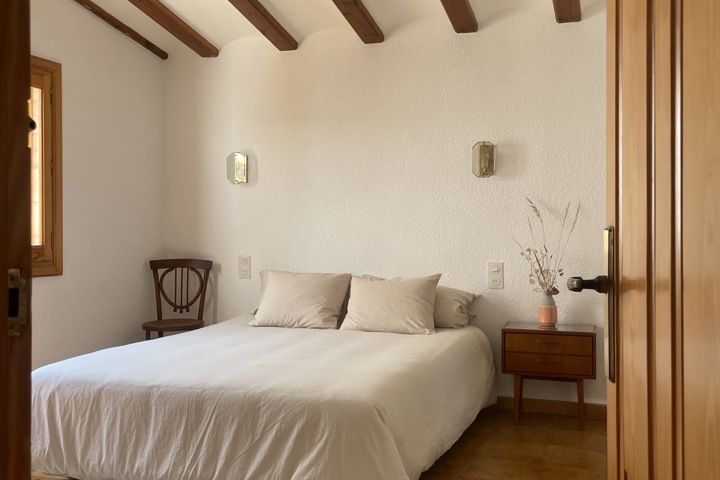 Spanish Chalet with breathtaking Mountain View’s - 13