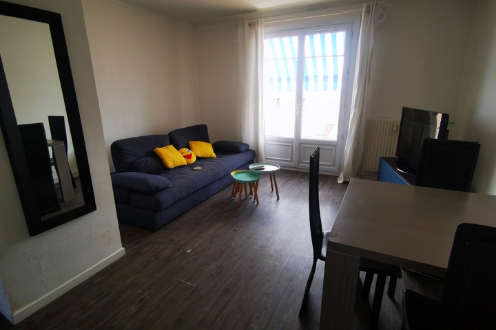 Cozy appartement 8 min from the coast - 1