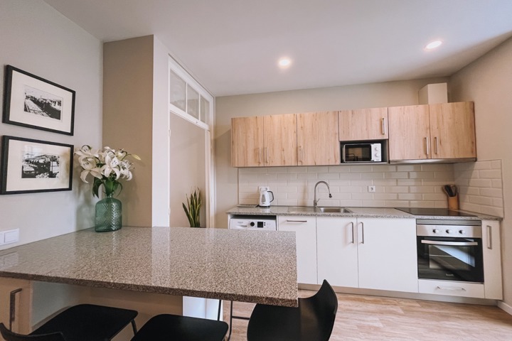 Modern Apartment in Old Town - 11