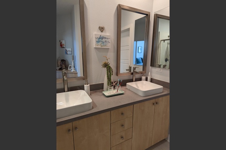 San Diego CIVITA PARK Townhome - 8