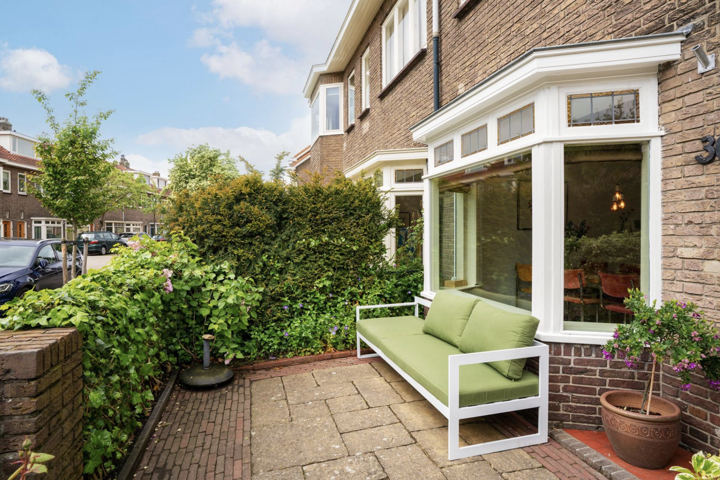 Cosy townhouse in Leiden - 1