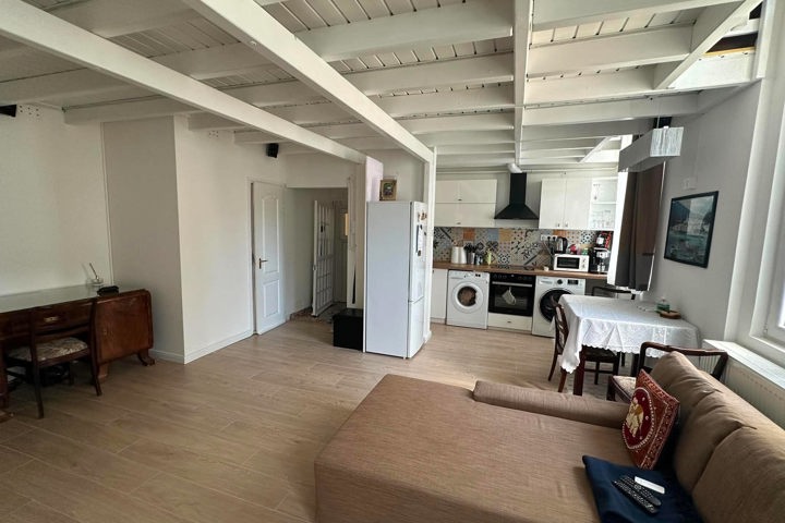 Beautifully Renovated Apartment Near Buda Castle - 1