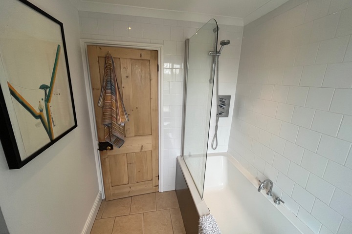 Stylish home beside the River Thames, Oxford - 9