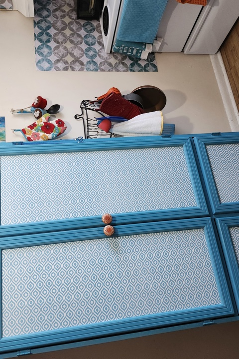 Colourful 'n Cozy City Apartment! - 23