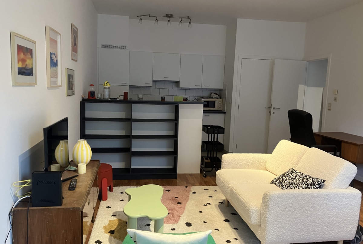 A cosy apartment in a quiet neighborhood