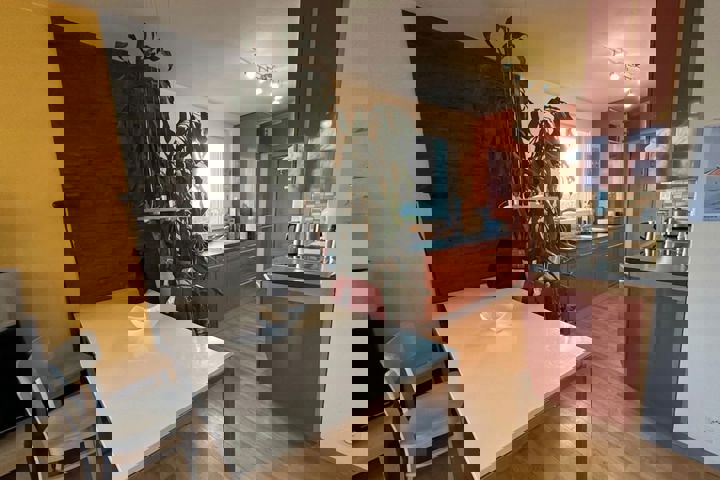 Sunny and cozy apartment with a Prague castle view - 1