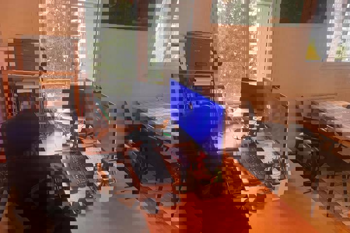 Cozy, Hi-tech, Family-Friendly Home Near Lyon - 1