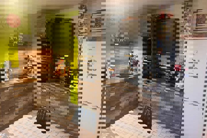 Cozy, Hi-tech, Family-Friendly Home Near Lyon - 3