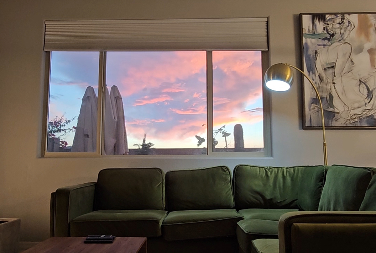 Cozy and Spacious House in the Desert