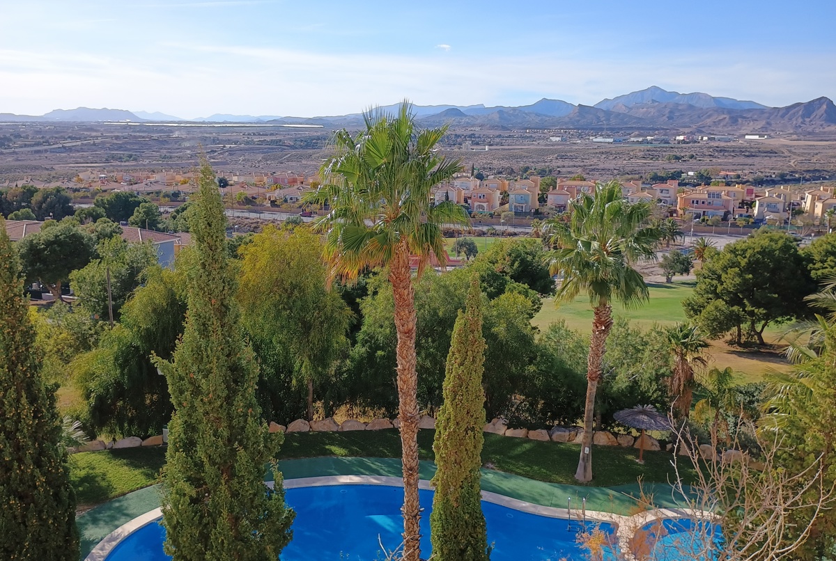 Sunny flat with pool & terrace
