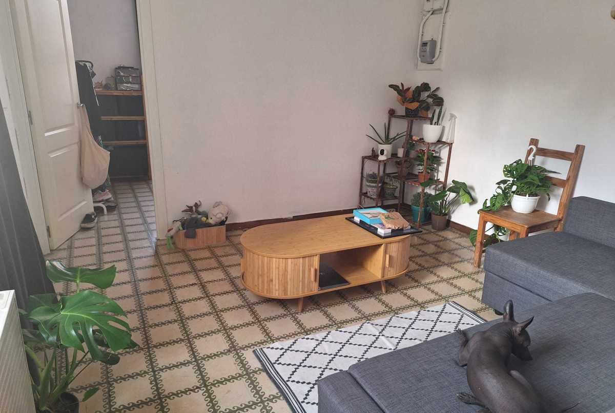 Flat with terrace in a central area of Barcelona