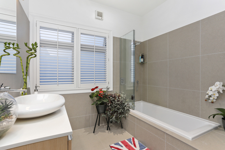 Deluxe house and spa - 4