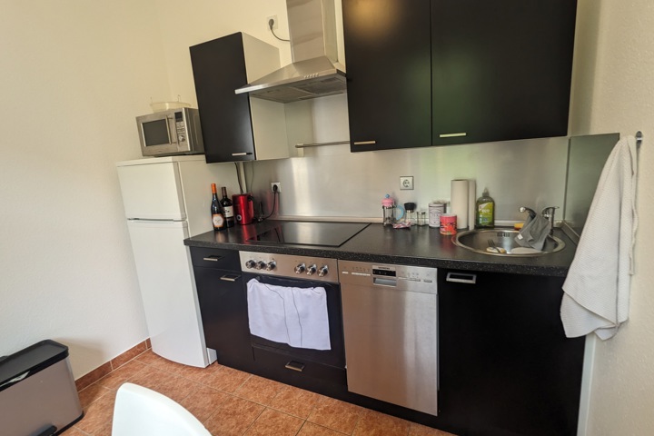 Cozy 1 room apartment in Lichtenberg Berlin - 5