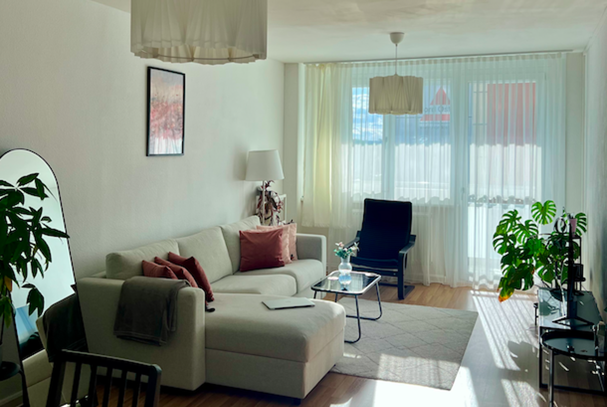 Bright and Spacious Berlin Flat with Balconies