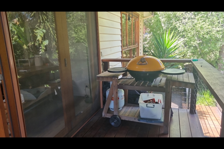 Tranquil escape with easy access to city - 4