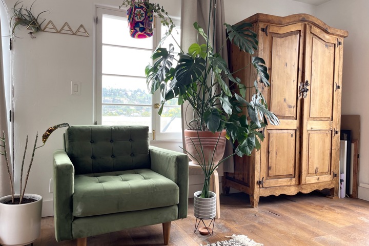Charming 3-Bedroom in Beautiful LA Spanish Duplex - 14