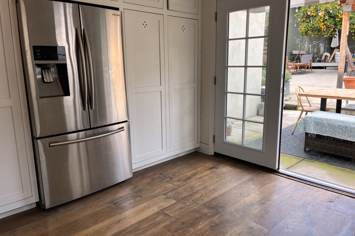 Charming 3-Bedroom in Beautiful LA Spanish Duplex - 8