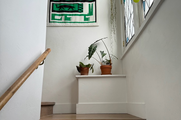 Charming 3-Bedroom in Beautiful LA Spanish Duplex - 22