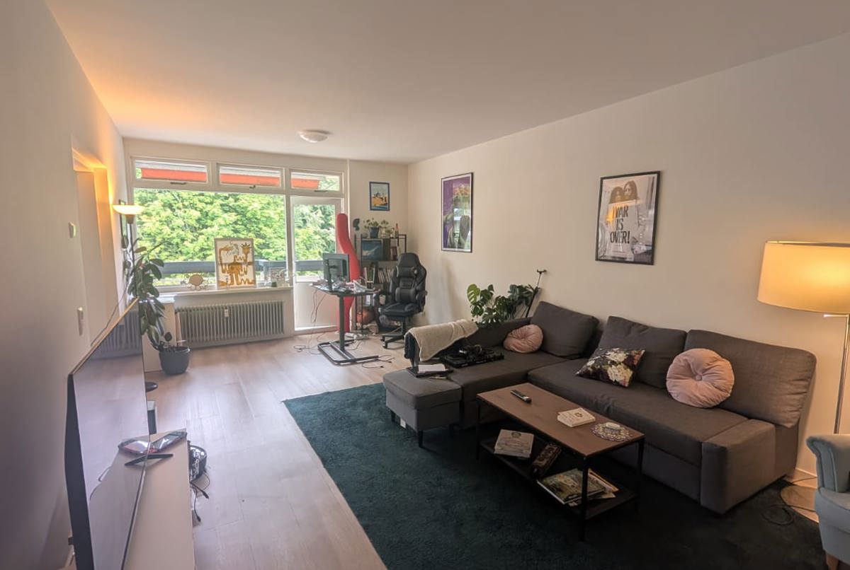Spacious 2-bedroom apartment Amsterdam